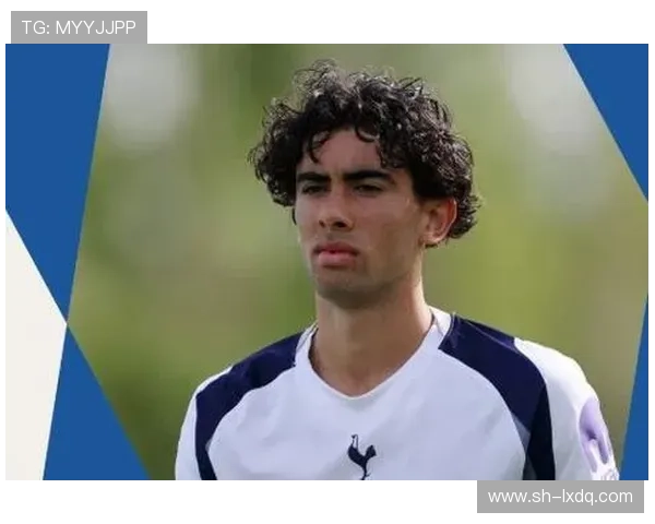 菲律宾计划归化热刺青训前锋